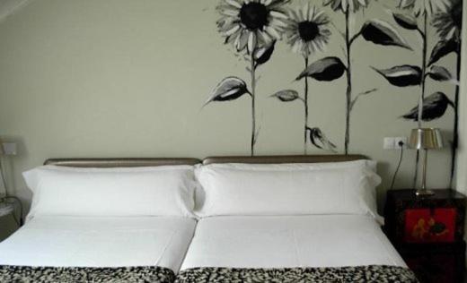 ריבאדסלה Hotel El Jardin De Eugenia מראה חיצוני תמונה