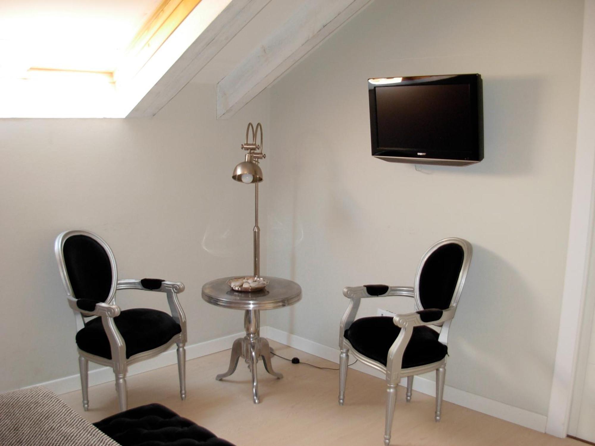 ריבאדסלה Hotel El Jardin De Eugenia מראה חיצוני תמונה