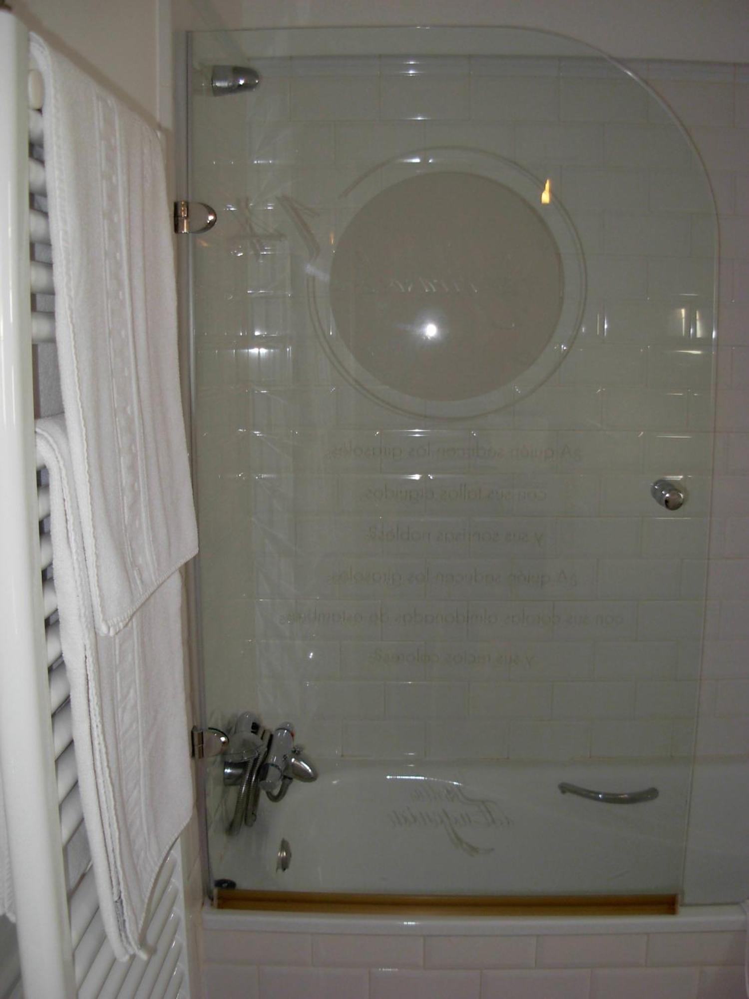 ריבאדסלה Hotel El Jardin De Eugenia מראה חיצוני תמונה